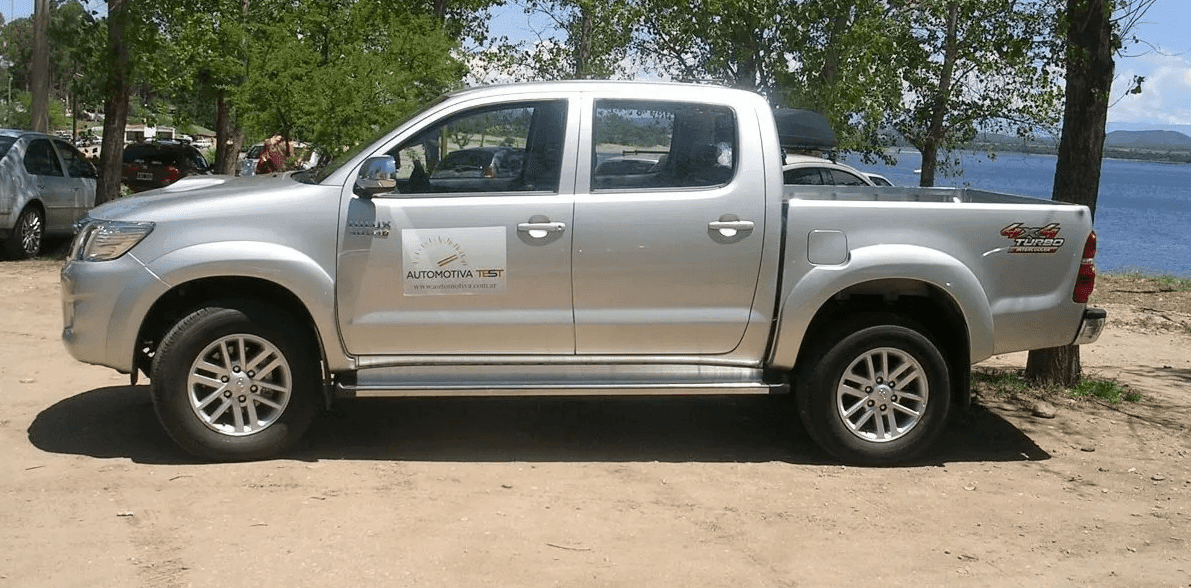 Ampliaciones Extensiones Tornillos Taches Toyota Hilux 2007 A 2016 - FOXCOL Colombia