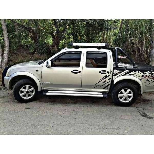 Barra Antivuelco O Roll Bar Negro Para Camioneta Chevrolet Luv Dmax - FOXCOL Colombia