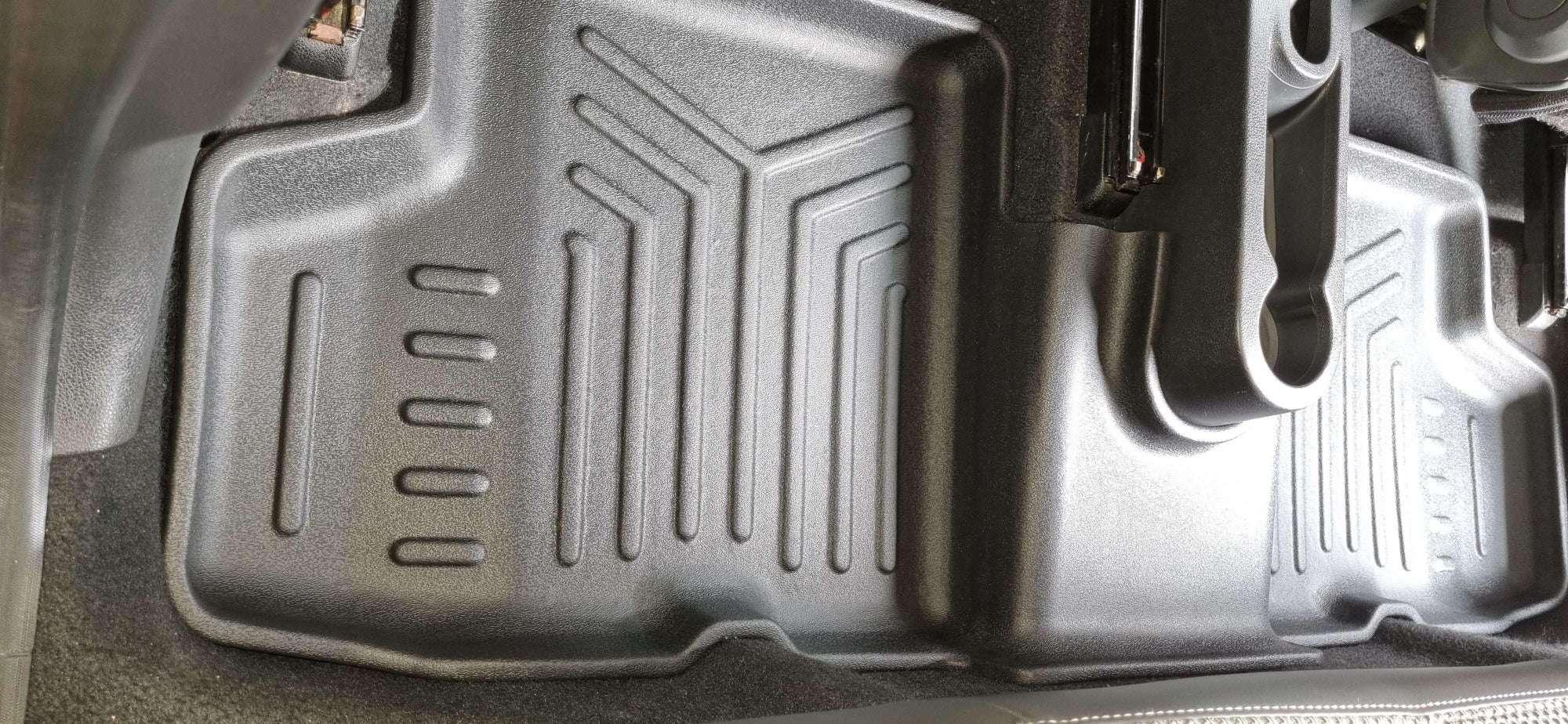 Tapete Termoformado 2da Fila Todoparts Renault Captur - FOXCOL Colombia