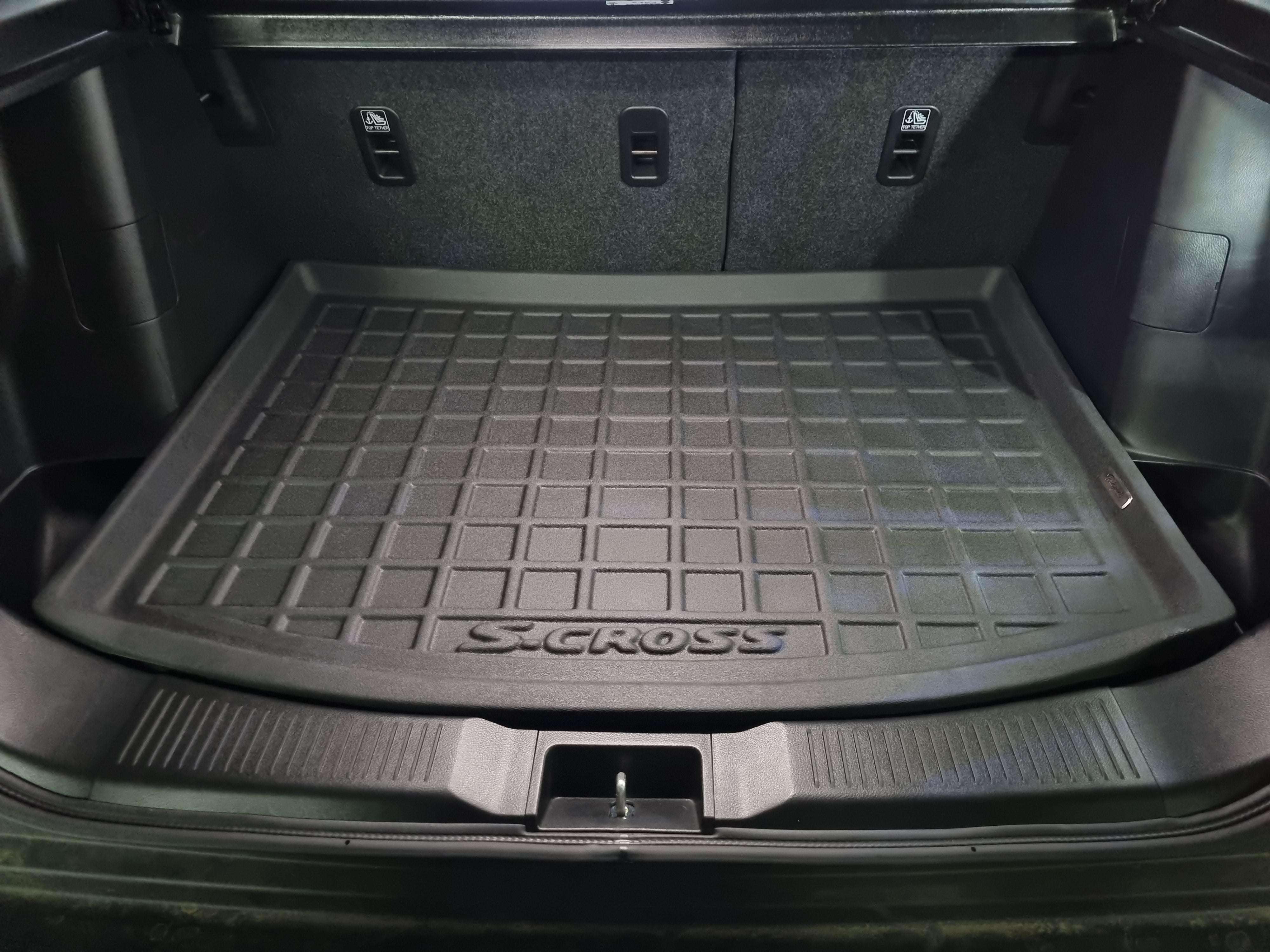 Tapete Termoformado Todoparts Mate Baúl Suzuki S-cross 2023 A 2024 - FOXCOL Colombia