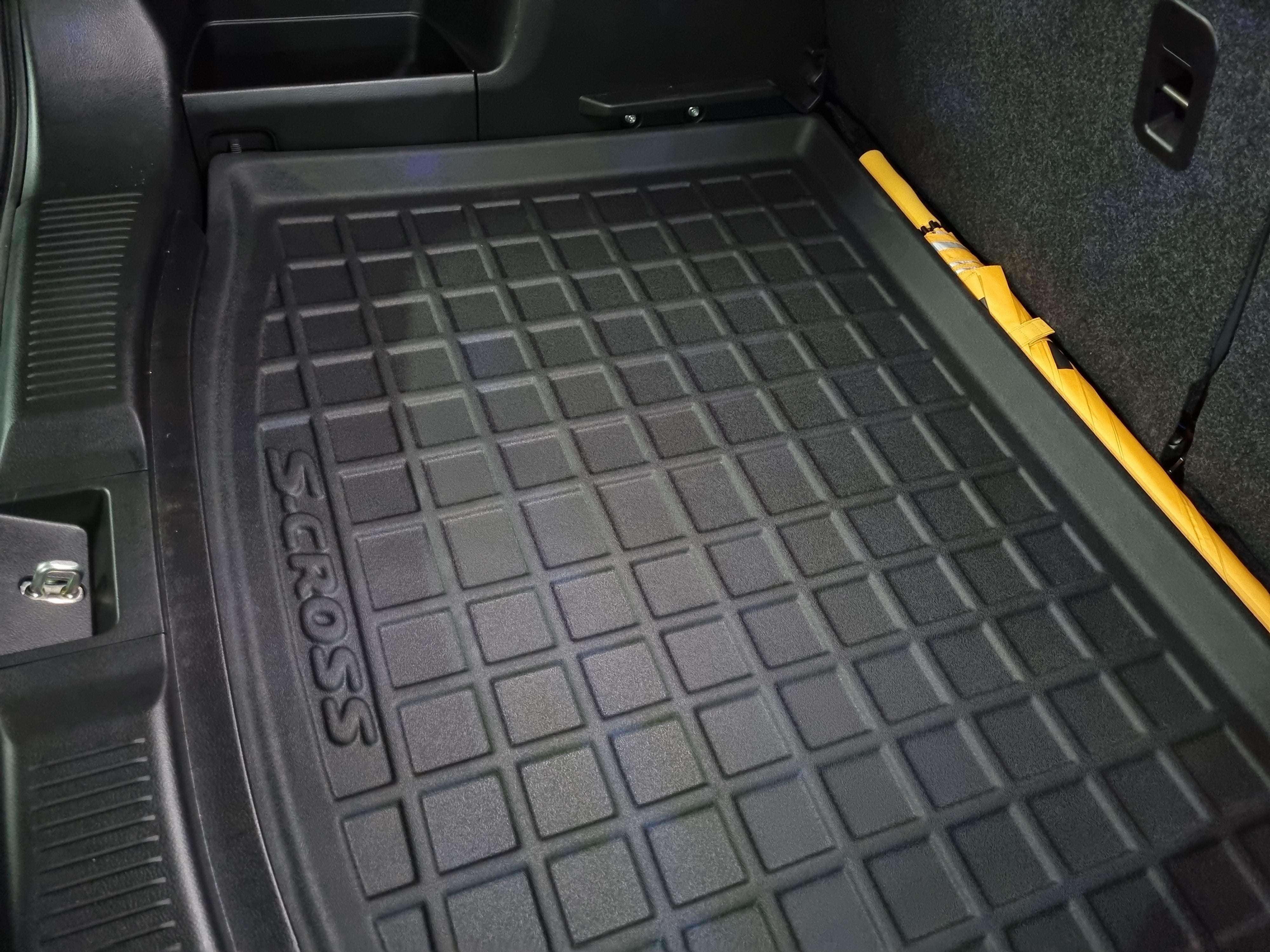 Tapete Termoformado Todoparts Mate Baúl Suzuki S-cross 2023 A 2024 - FOXCOL Colombia