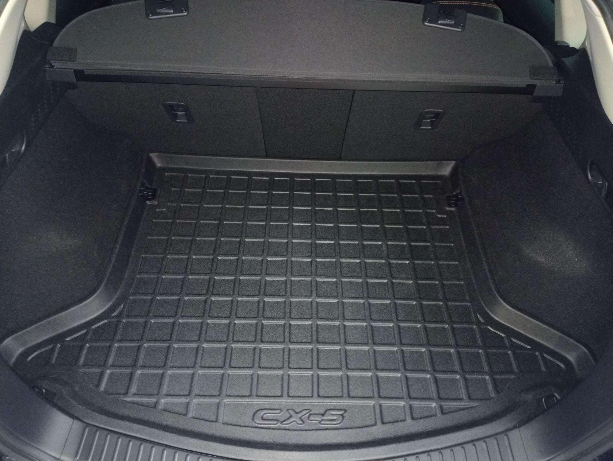 Tapete Termoformado Todoparts Mate Baúl Mazda CX5 2023 A 2024 - FOXCOL Colombia