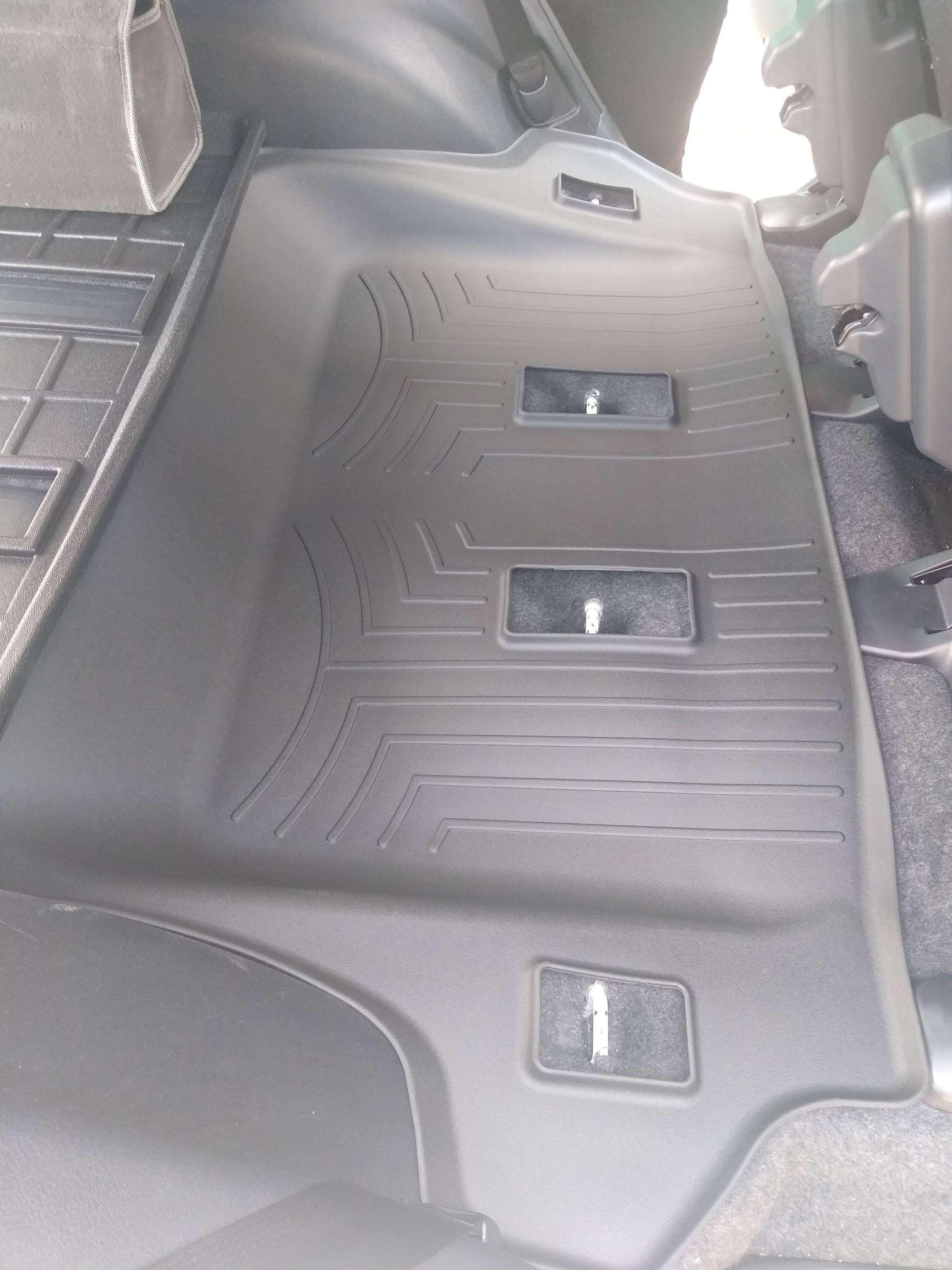 Tapete Termoformado Todoparts Mate Tercera Fila Toyota Fortuner 2006 A 2016 - FOXCOL Colombia