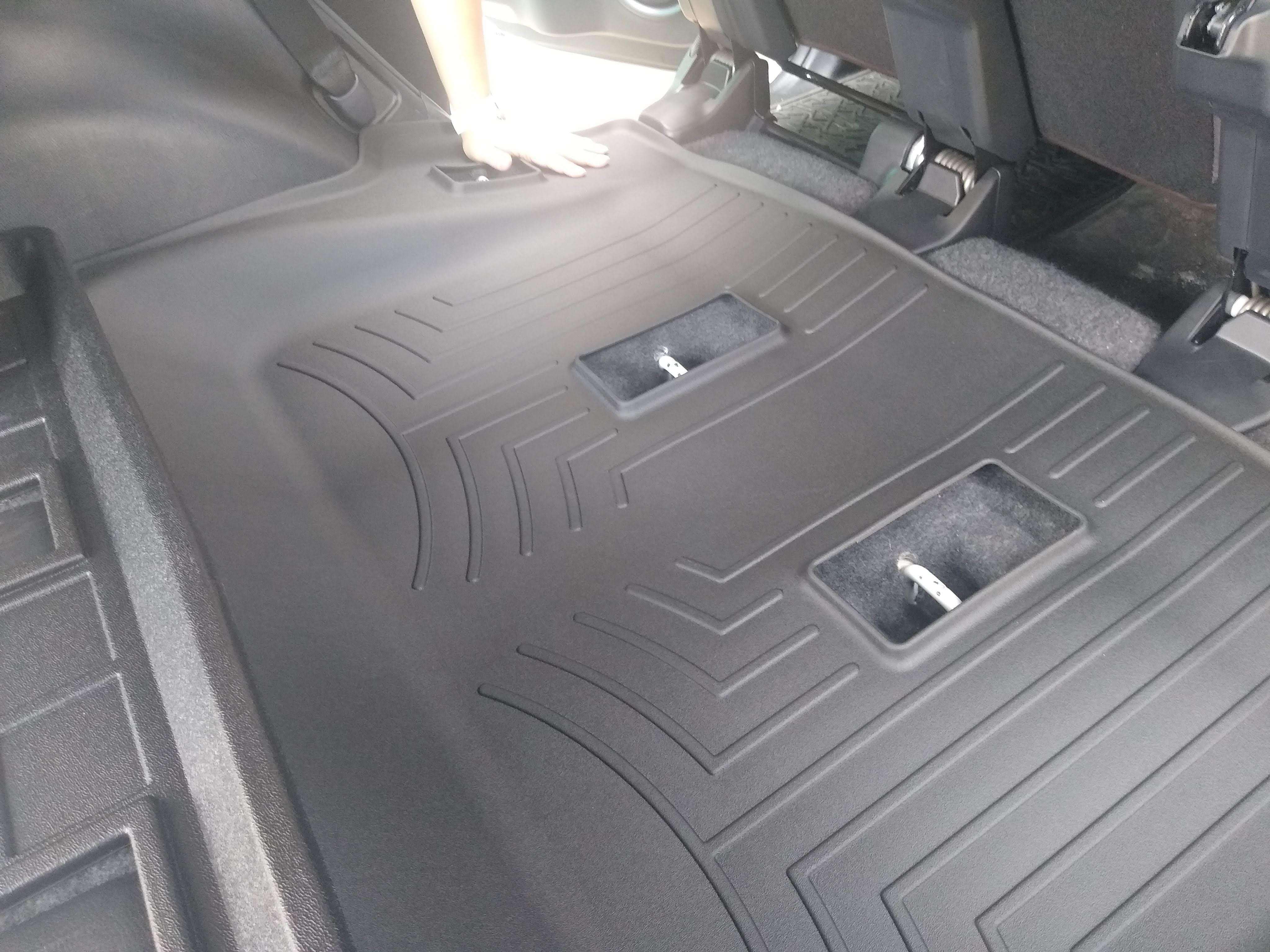 Tapete Termoformado Todoparts Mate Tercera Fila Toyota Fortuner 2006 A 2016 - FOXCOL Colombia