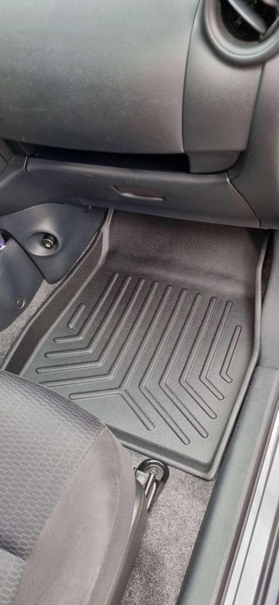 Tapetes Termoformados 1ª Fileira Fosca Todoparts Nissan Março 2011 A 2024 