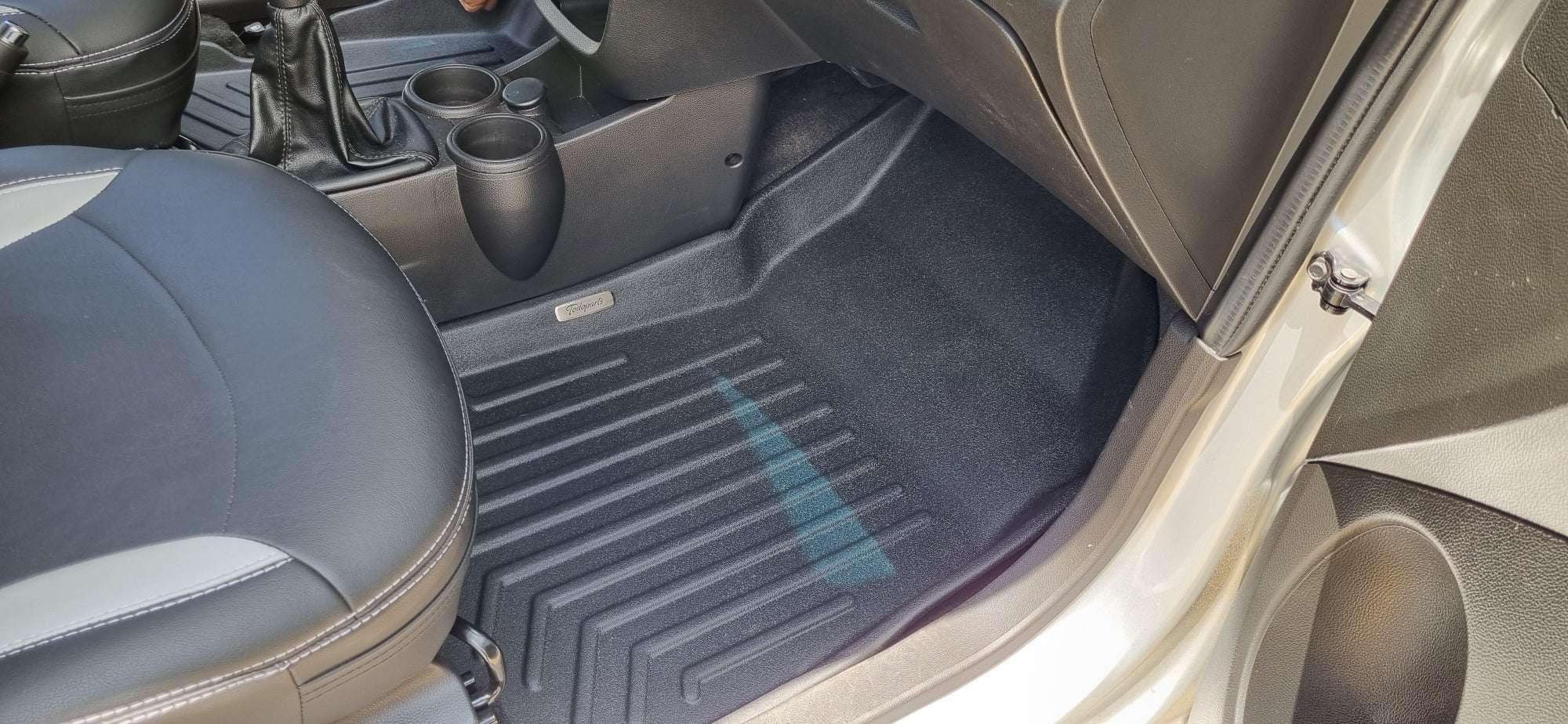 Tapetes termoformados foscos Todoparts Primeira fileira Chevrolet Spark GT 2011 a 2020